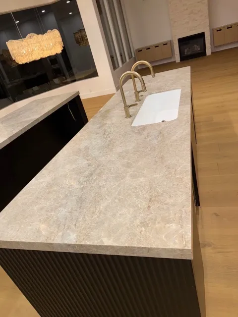 Move-out kitchen cleaning by Neat N Tidy